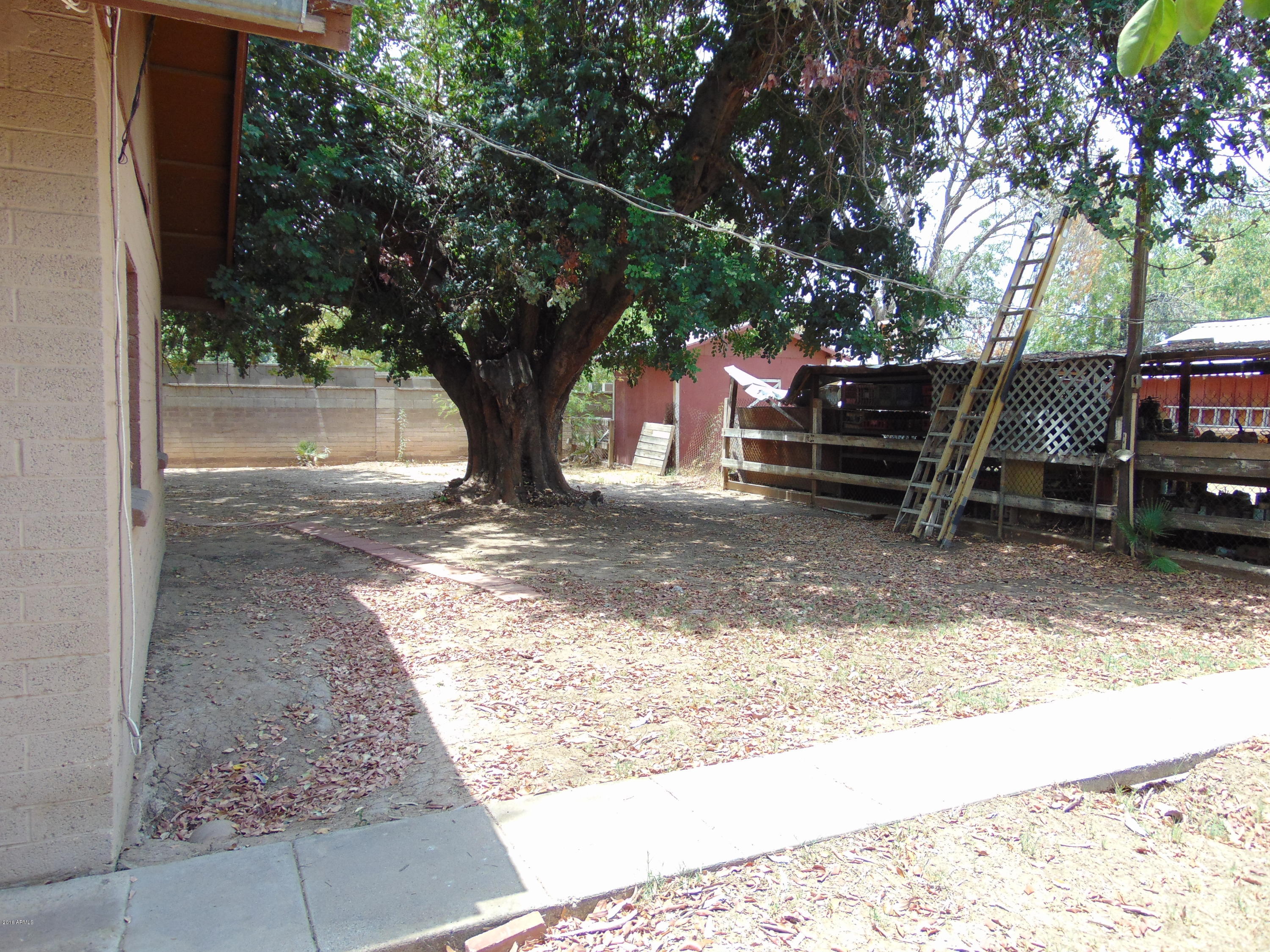 4502 West Osborn Road Phoenix, AZ 85031 - Photo 10 of 15 DSC00126