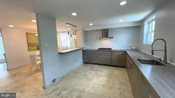 $2,550 | 324 Avon Street, Philadelphia, PA 19116