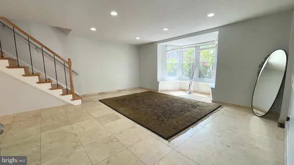 $2,550 | 324 Avon Street, Philadelphia, PA 19116