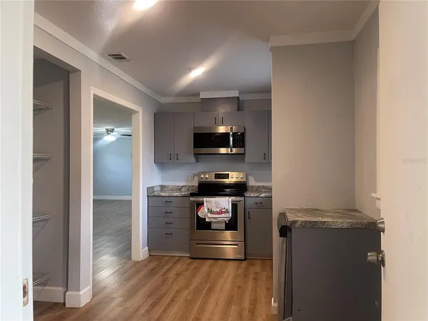 $1,600 | 211 Northwest Highway 441, Micanopy, FL 32667