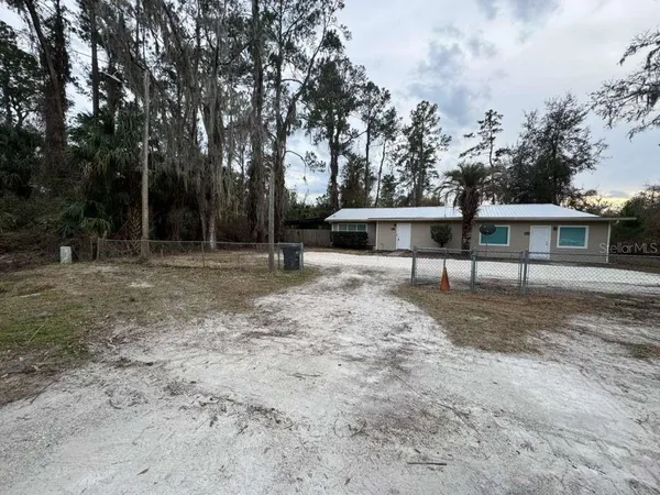 $1,600 | 211 Northwest Highway 441, Micanopy, FL 32667
