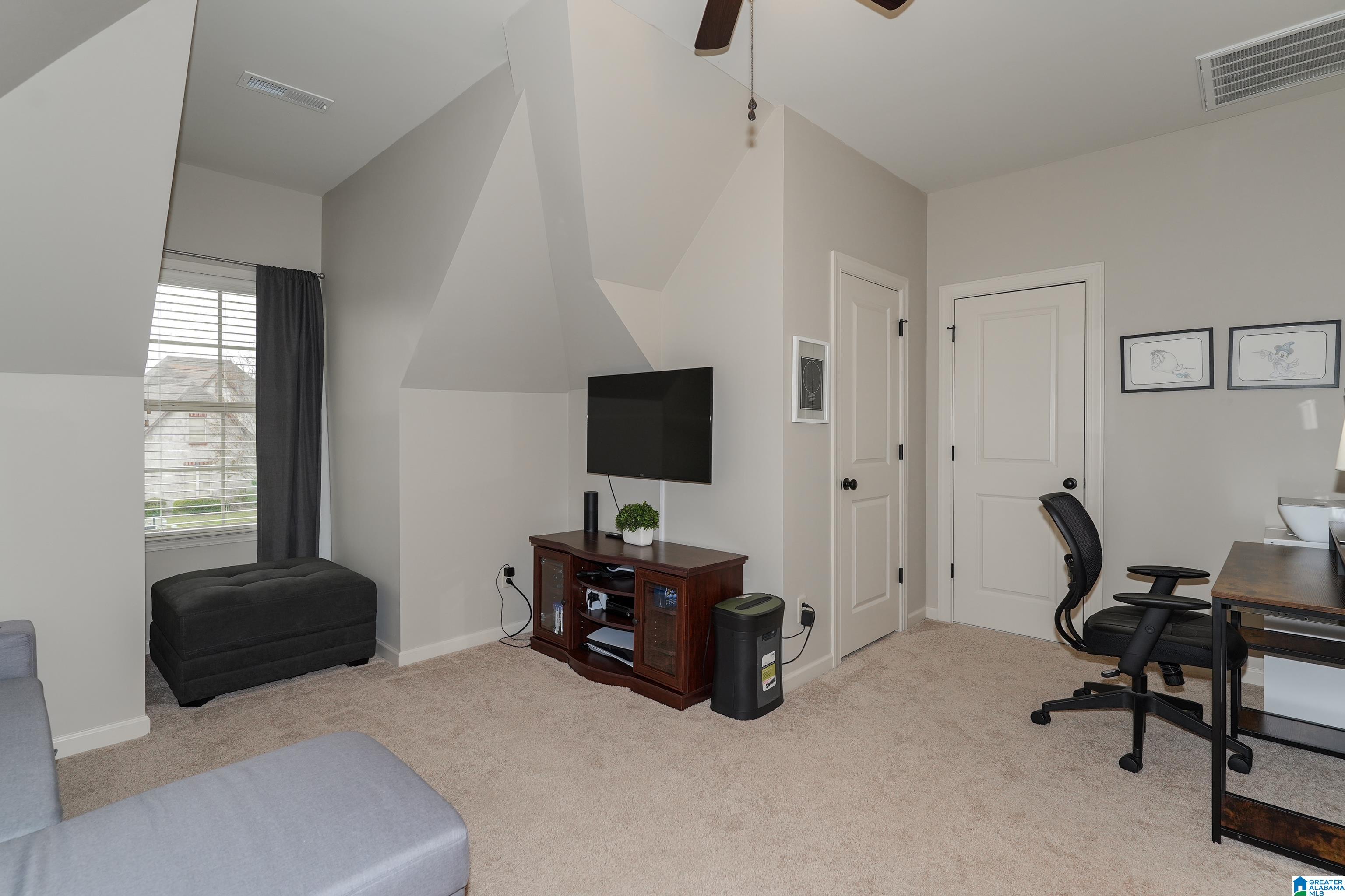 1049 Edgewater Lane Chelsea, AL 35043 - Photo 32 of 45 Gallery Image 32