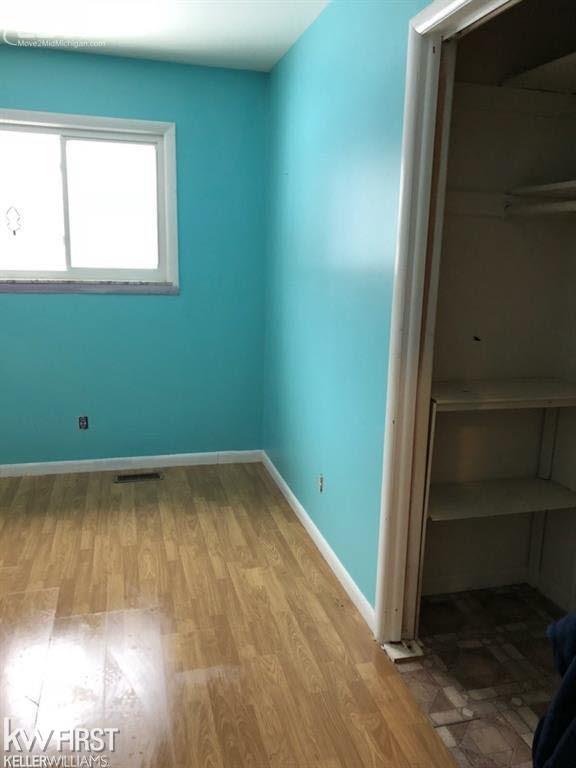 14091 Tuscola Road Clio, MI 48420 - Photo 11 of 17 21399292-10.JPG