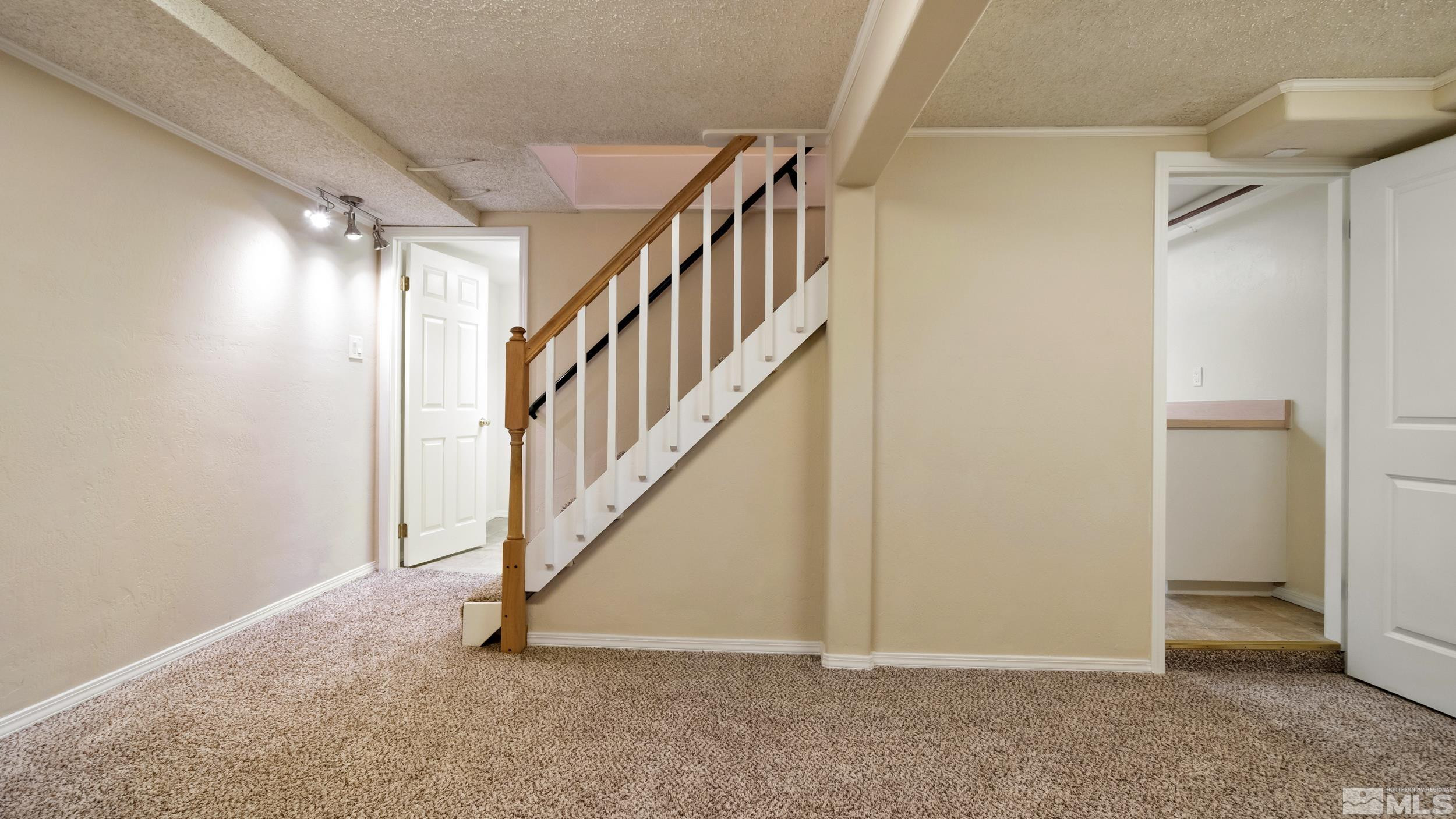 626 Marsh Avenue Reno, NV 89509 - Photo 33 of 40 Photo 33