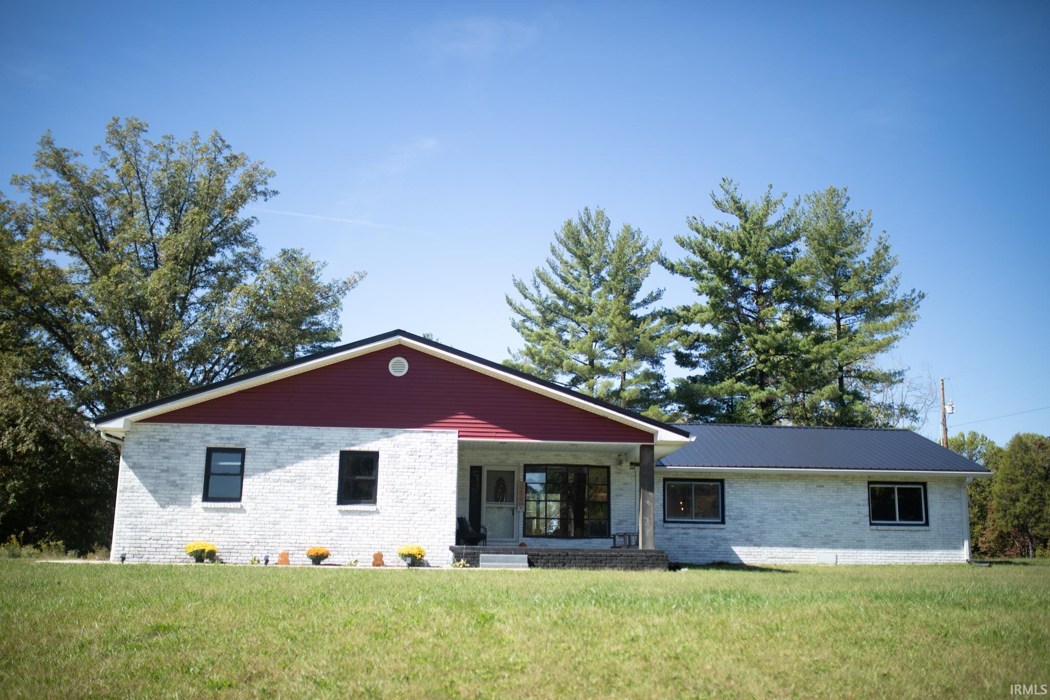 1495 Brown Station Road Bedford, IN 47421 - Photo 4 of 29