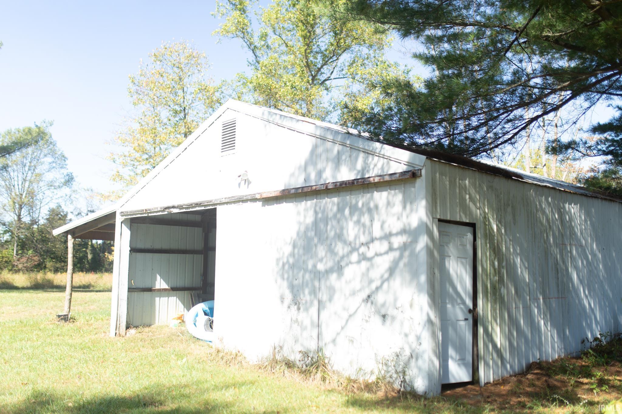 1495 Brown Station Road Bedford, IN 47421 - Photo 7 of 29