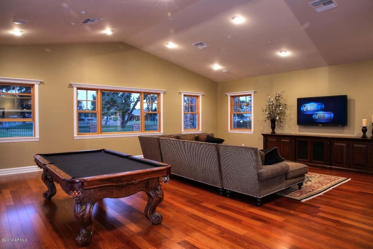 166 West Boca Raton Road Phoenix, AZ 85023 - Photo 13 of 49 Family & Game Room