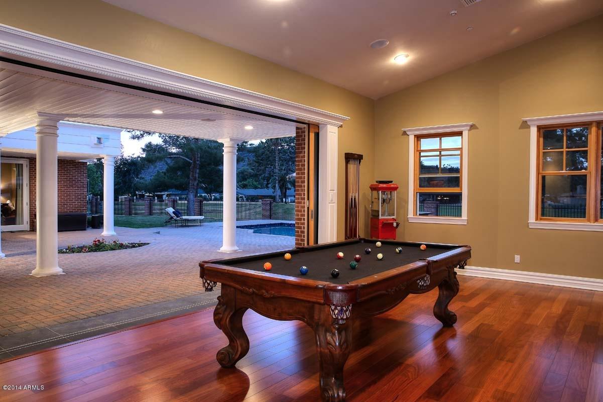 166 West Boca Raton Road Phoenix, AZ 85023 - Photo 17 of 49 Family & Game Room Patio View