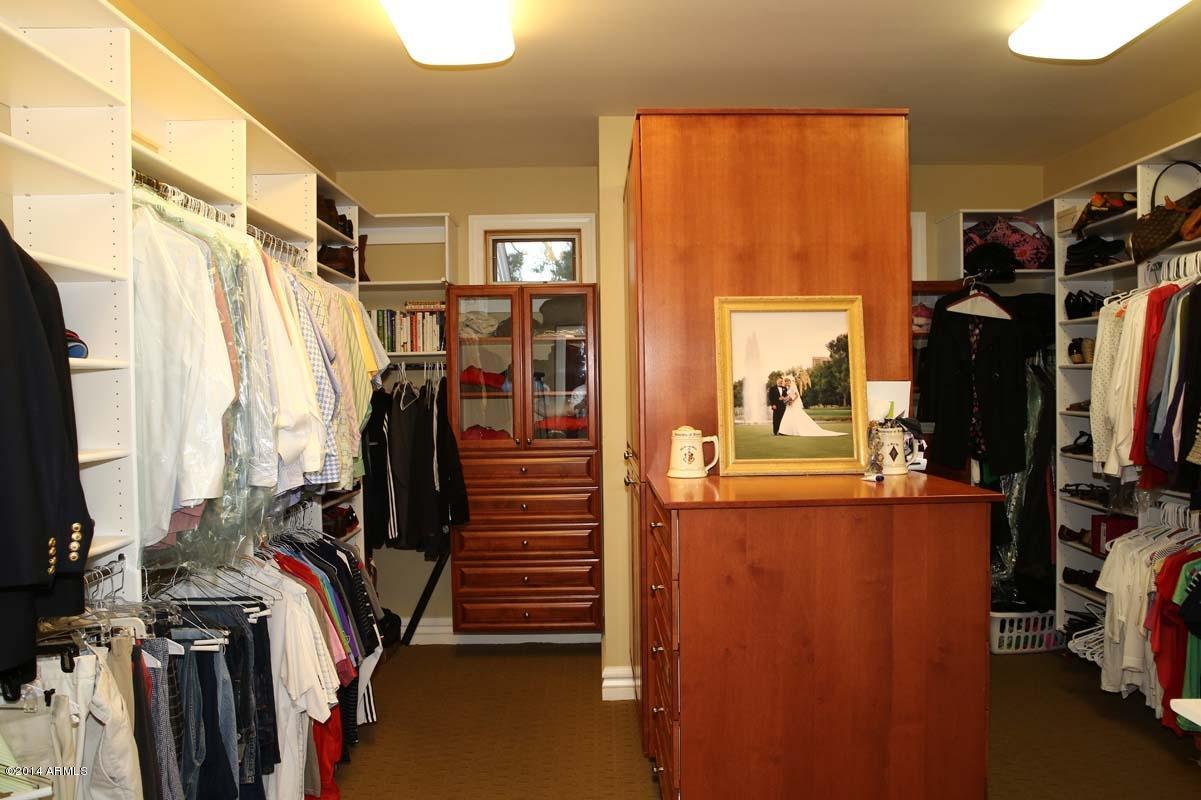 166 West Boca Raton Road Phoenix, AZ 85023 - Photo 32 of 49 Master Closet