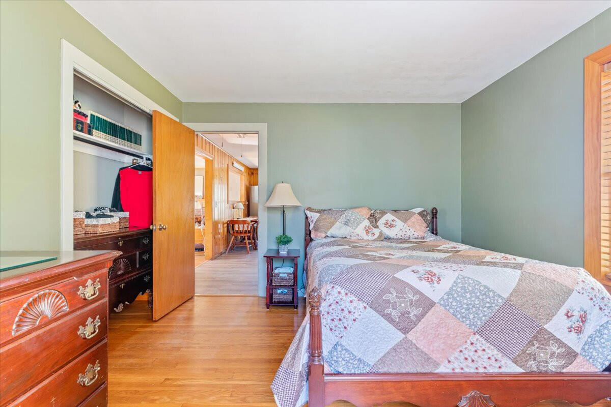 100 Swifts Beach Road Wareham, MA 02571 - Photo 15 of 35 100SwiftsBeachRd_25844_15