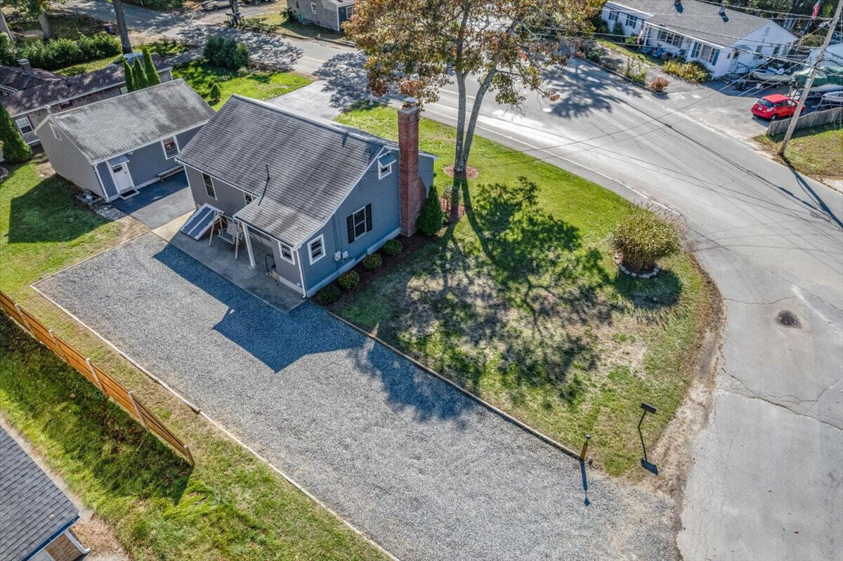 100 Swifts Beach Road Wareham, MA 02571 - Photo 18 of 35 100SwiftsBeachRd_25844_18