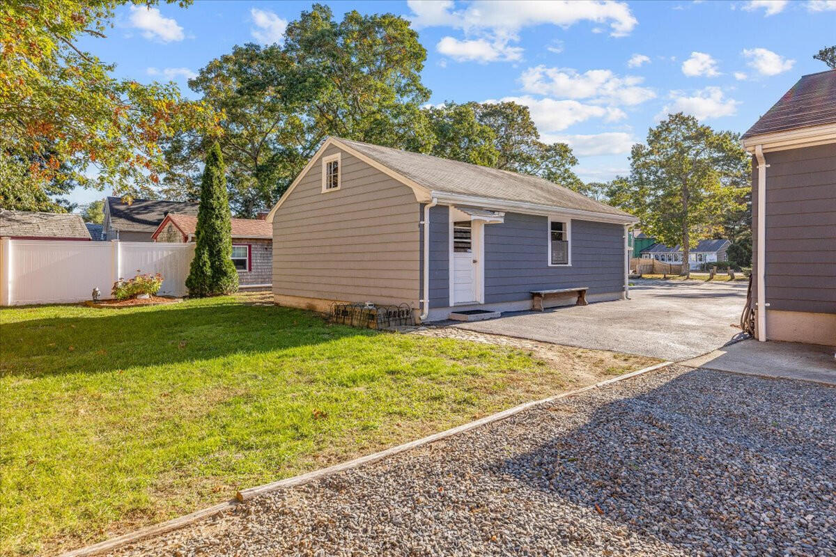 100 Swifts Beach Road Wareham, MA 02571 - Photo 19 of 35 100SwiftsBeachRd_25844_19