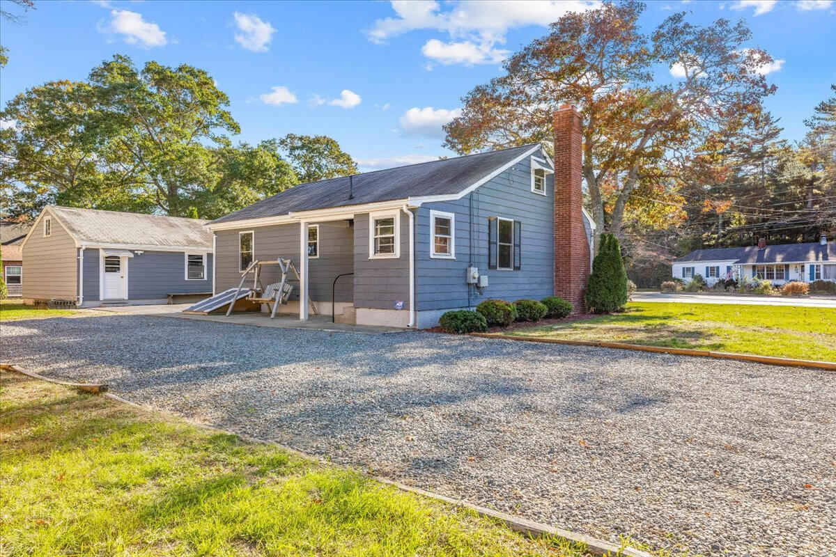 100 Swifts Beach Road Wareham, MA 02571 - Photo 20 of 35 100SwiftsBeachRd_25844_20