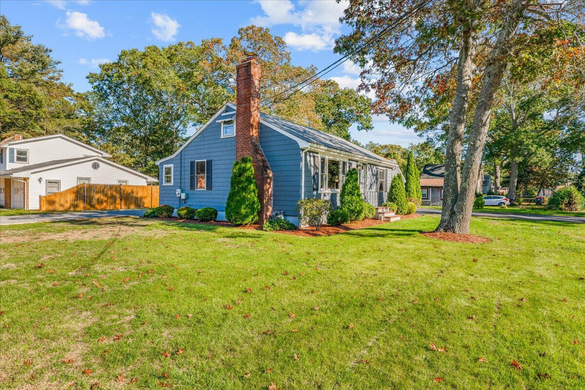 100 Swifts Beach Road Wareham, MA 02571 - Photo 23 of 35 100SwiftsBeachRd_25844_23