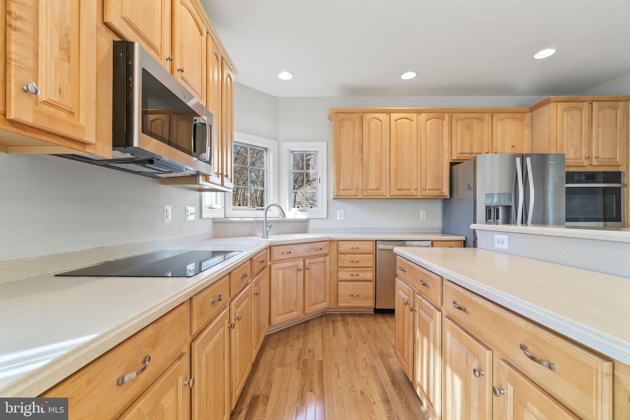 8589 Beatrice Court Springfield, VA 22152 - Photo 16 of 59 Gallery Image 16