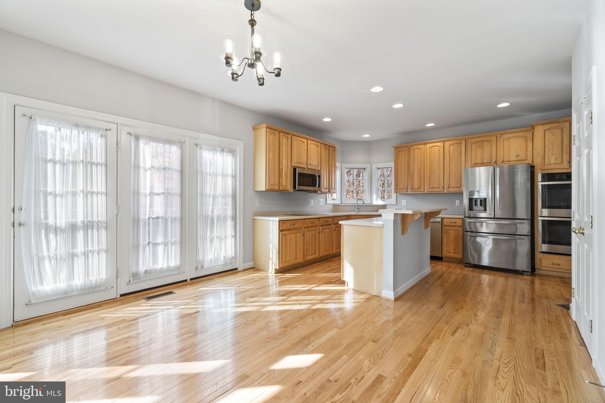 8589 Beatrice Court Springfield, VA 22152 - Photo 19 of 59 Gallery Image 19