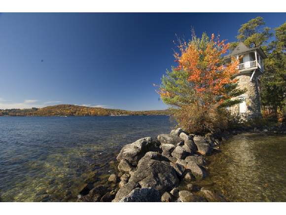 22 Lighthouse Point Road Meredith, NH 03253 - Photo 1 of 1