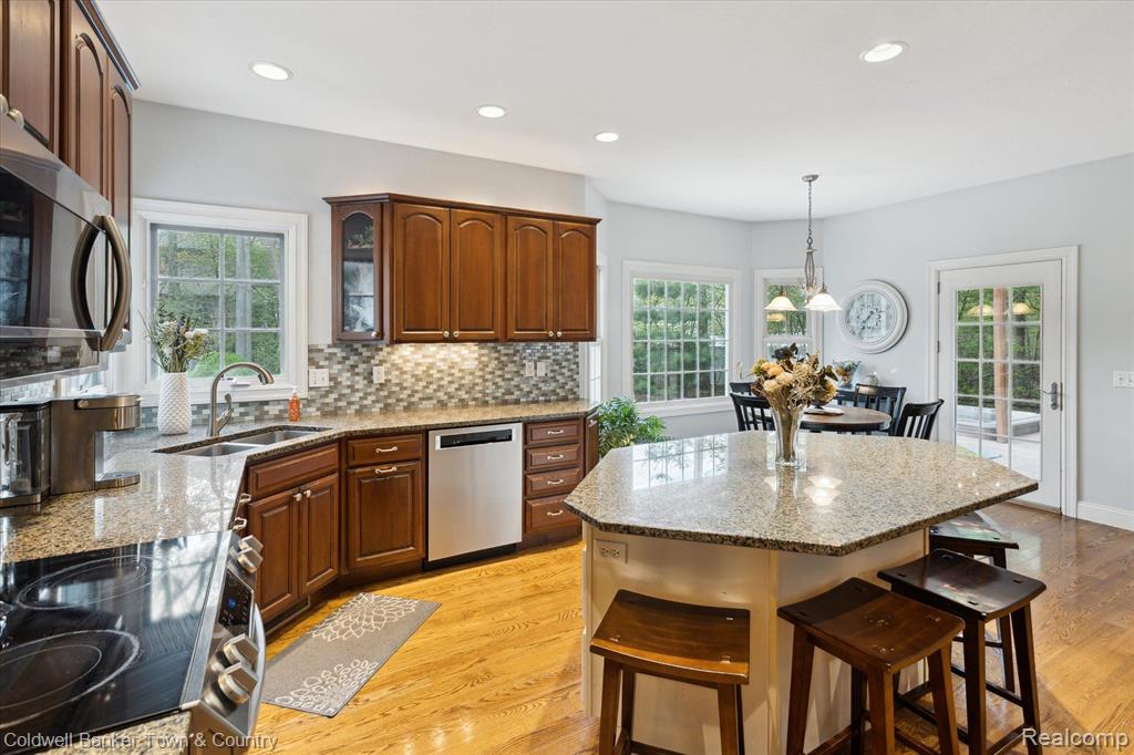 5205 Ridgeview Court Midland, MI 48642 - Photo 22 of 83 Gallery Image 22
