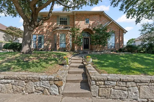 $3,700 | 5105 Natchez Drive, Rowlett, TX 75088