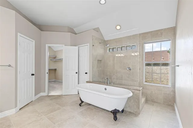 $3,700 | 5105 Natchez Drive, Rowlett, TX 75088