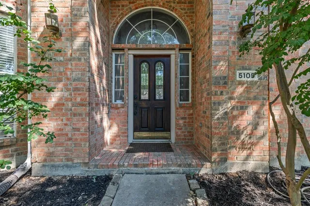 $3,700 | 5105 Natchez Drive, Rowlett, TX 75088