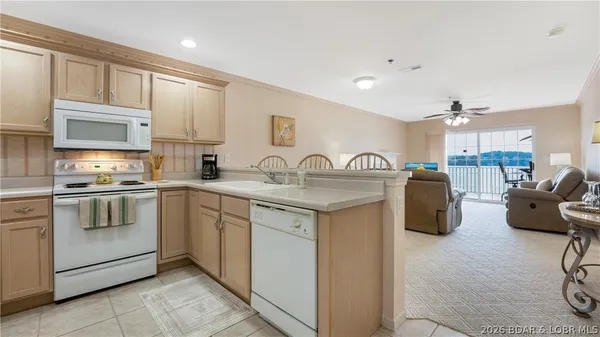 $374,900 | 164 Sac Road, Unit B201, Sunrise Beach, MO 65079