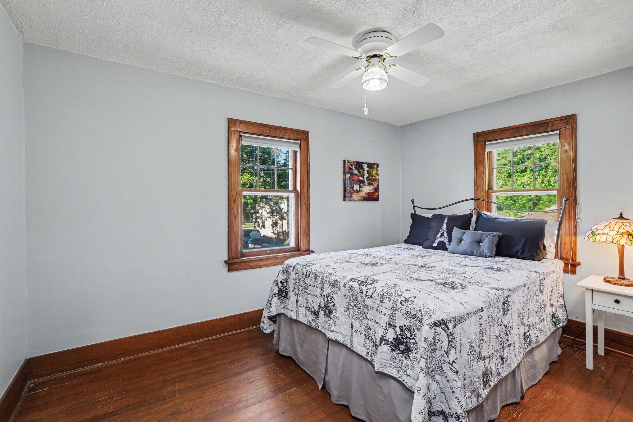 560 State Street Holland, MI 49423 - Photo 24 of 45 023_file_7238