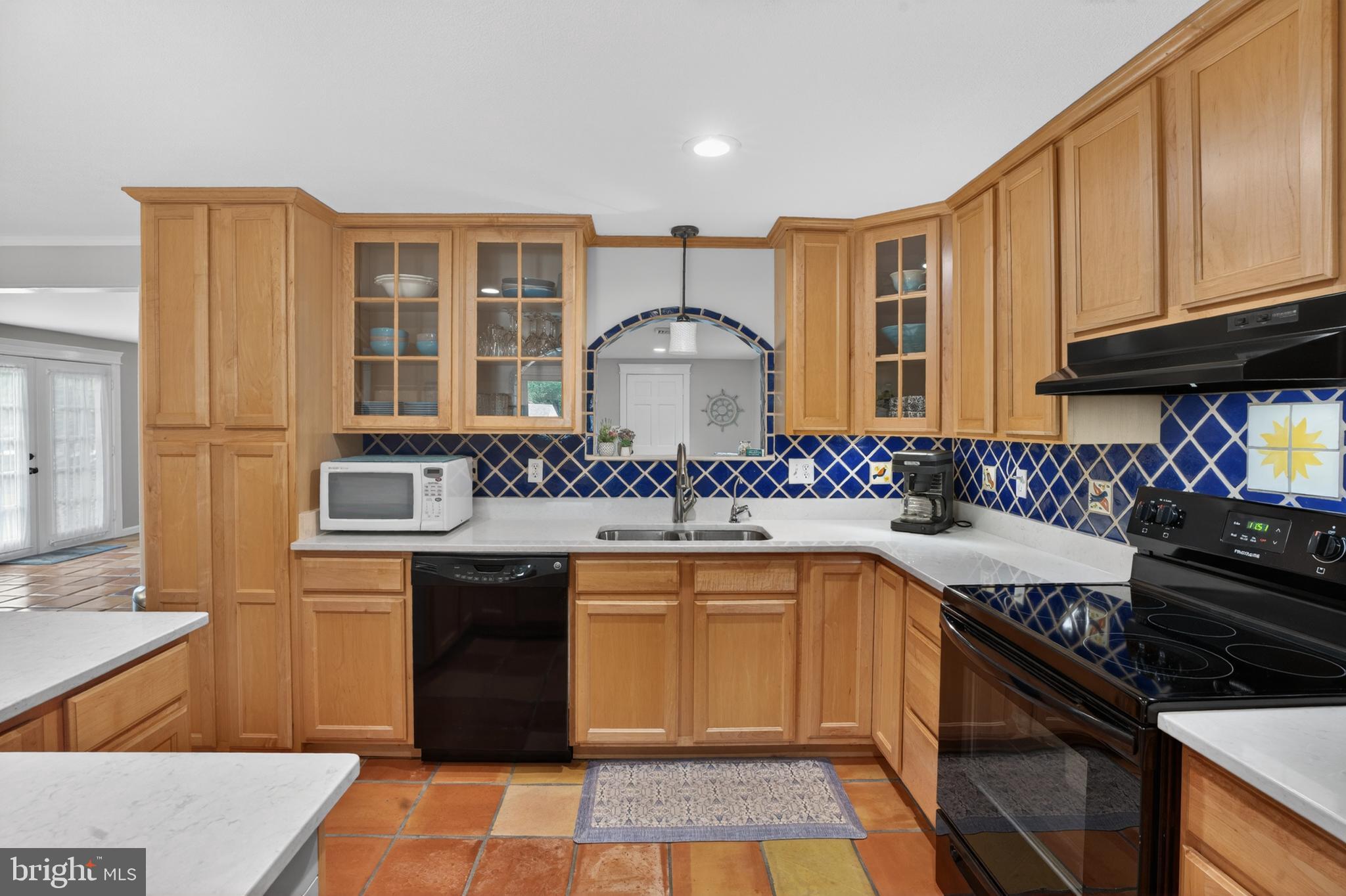 31345 Oak Street Ocean View, DE 19970 - Photo 15 of 49 WELL DISGNED AND UPDATED KITCHEN