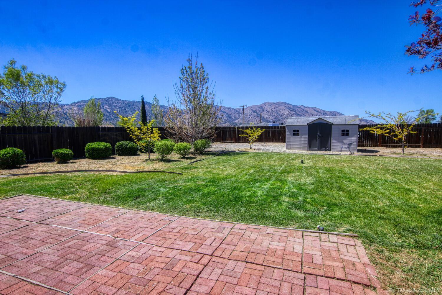 21725 Mid Way Tehachapi, CA 93561 - Photo 34 of 39 Gallery Image 34