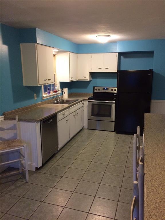 126 Sawyer Road Scarborough, ME 04074 - Photo 4 of 18 Photo