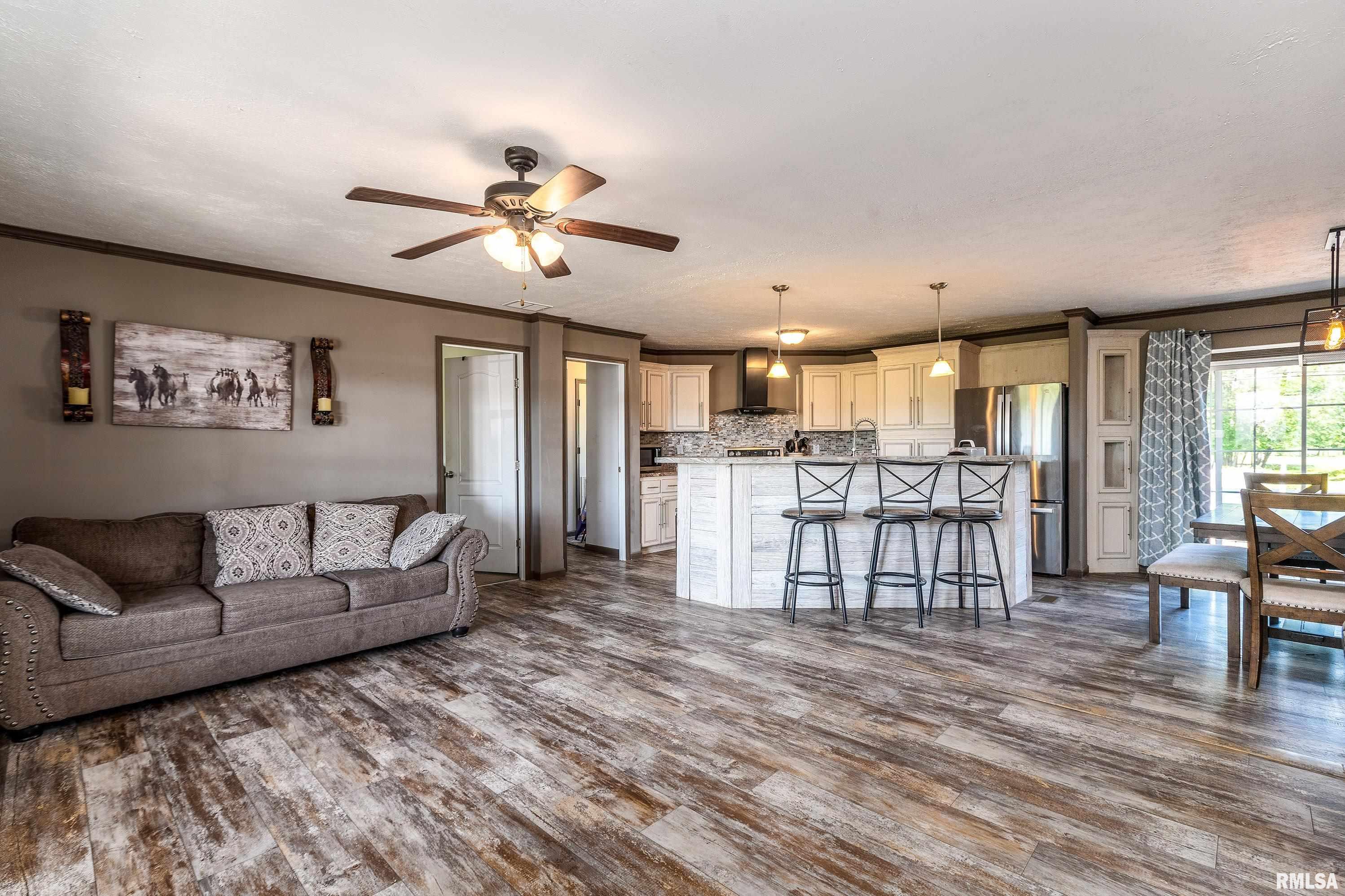 18057 Dwina Road Thompsonville, IL 62890 - Photo 6 of 49
