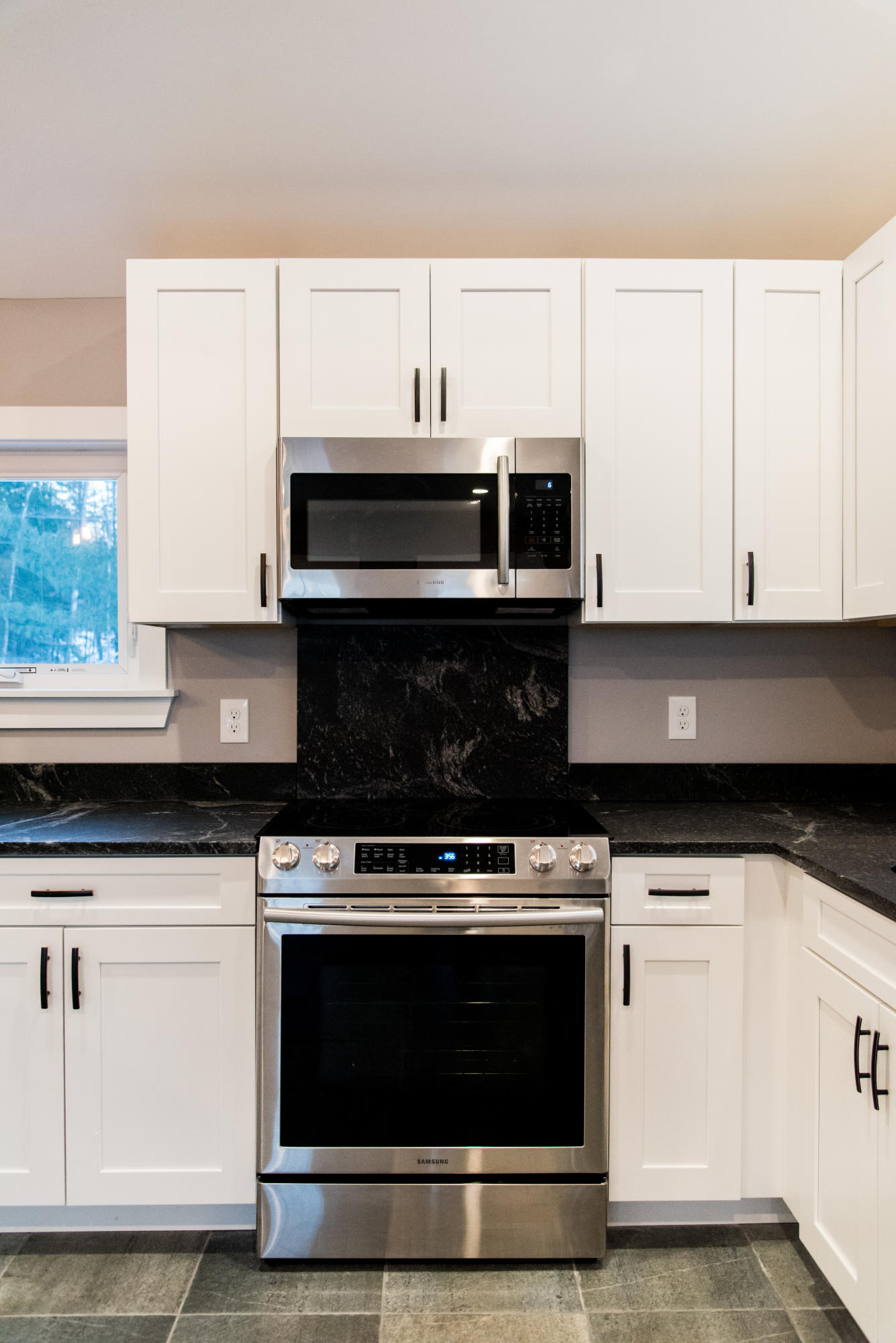 158 Chute Road Windham, ME 04062 - Photo 17 of 51 Kitchen