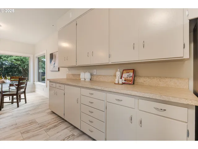 $629,000 | 965 North 4th Avenue, Stayton, OR 97383