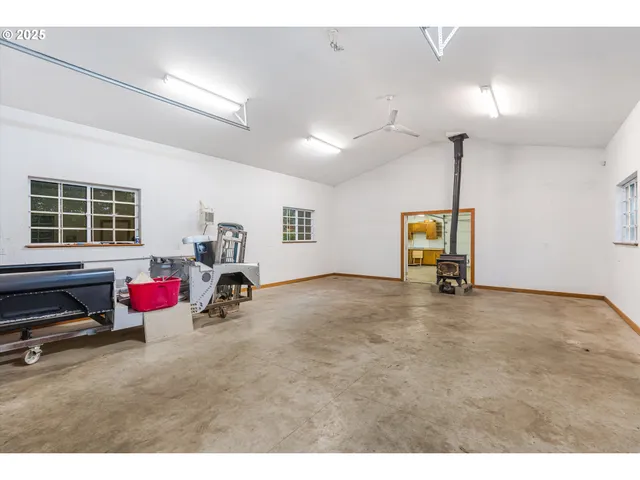 $629,000 | 965 North 4th Avenue, Stayton, OR 97383