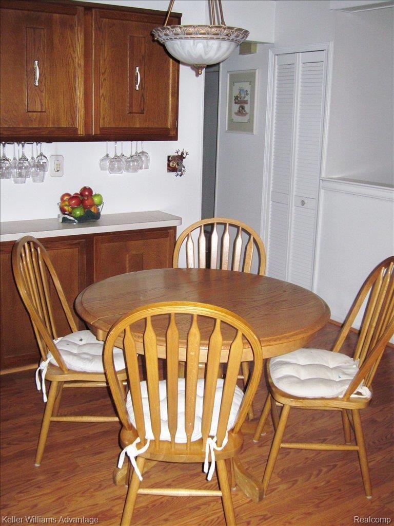 1457 Ranier Street Canton, MI 48187 - Photo 9 of 22 Eating Area 2