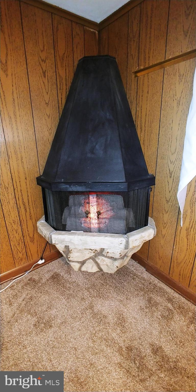 9973 Sandy Road Philadelphia, PA 19115 - Photo 26 of 33 Gallery Image 26