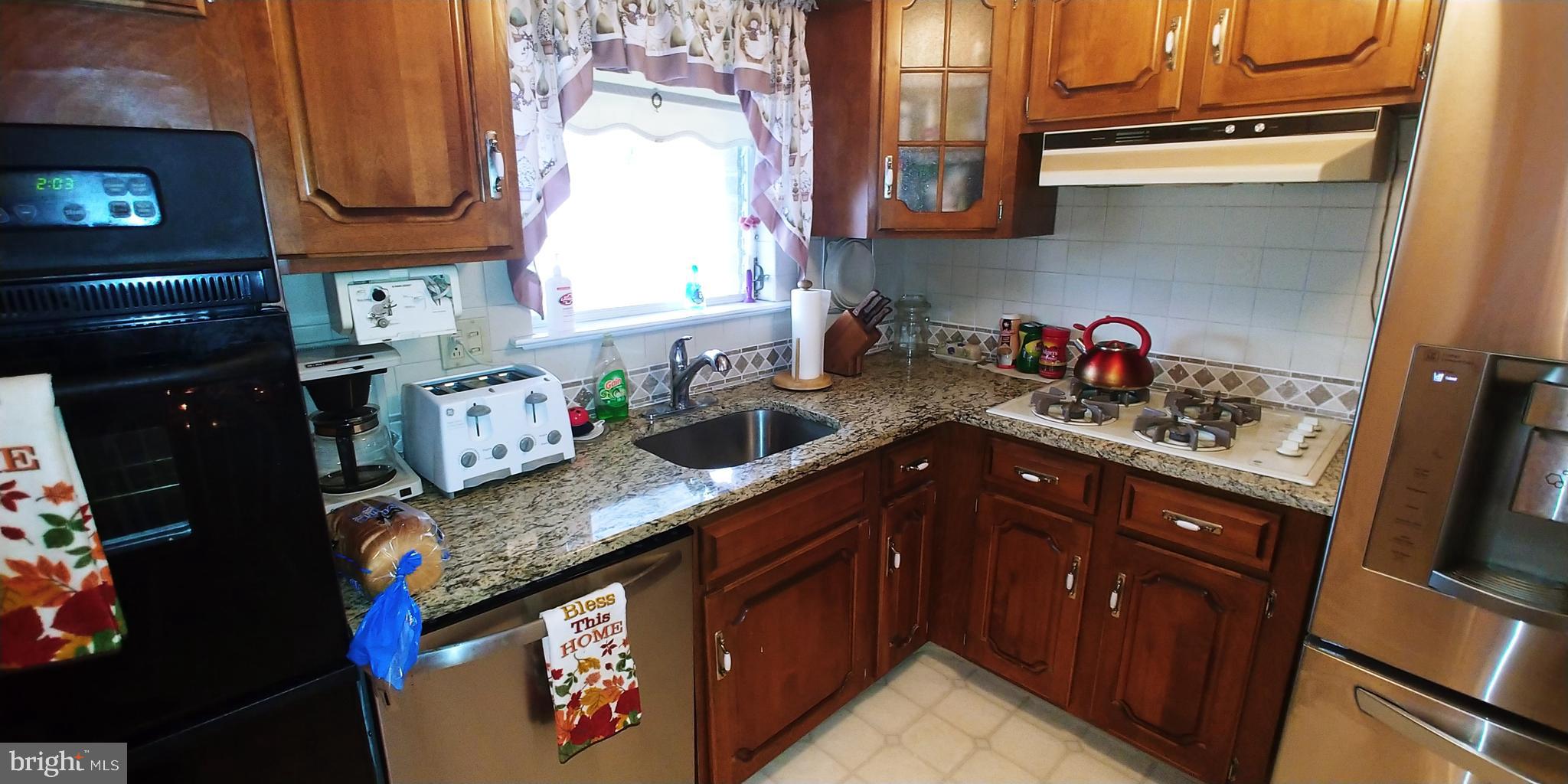 9973 Sandy Road Philadelphia, PA 19115 - Photo 10 of 33 Gallery Image 10