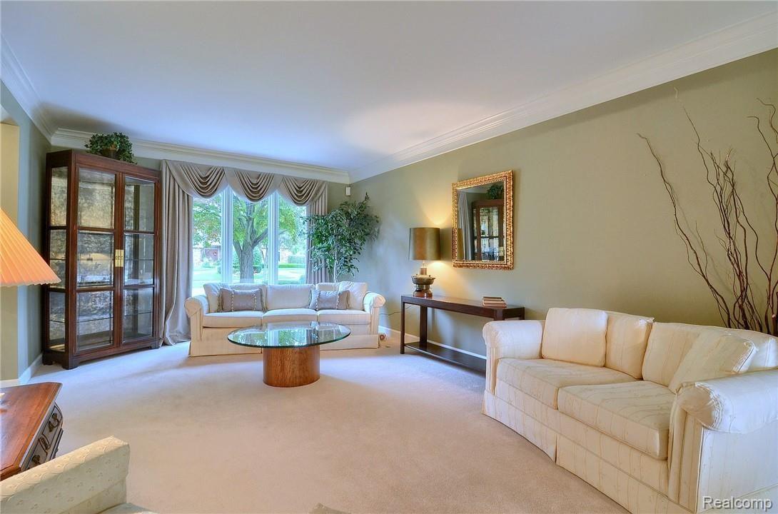 4864 Rivers Edge Drive Troy, MI 48098 - Photo 7 of 39 Living_Room.jpg