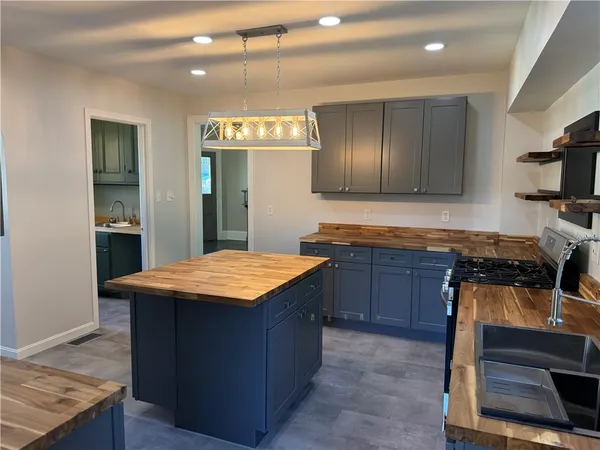 $210,000 | 122 West William Street, Bath, NY 14810