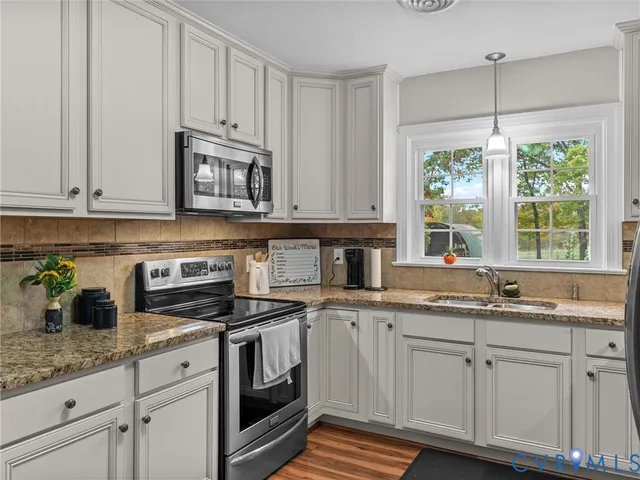 $450,000 | 21800 Patrick Henry Highway, Jetersville, VA 23083