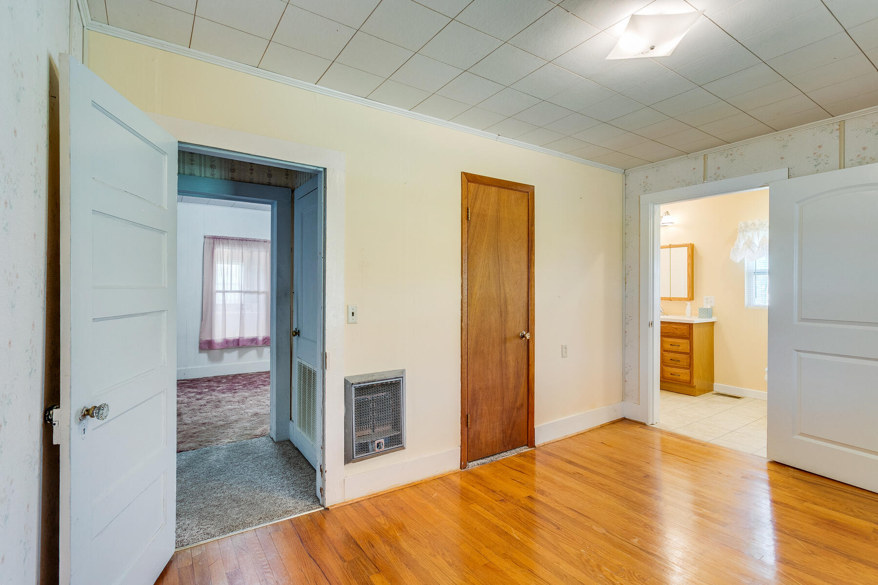 122 Flag Branch Road Greeneville, TN 37743 - Photo 16 of 32 016