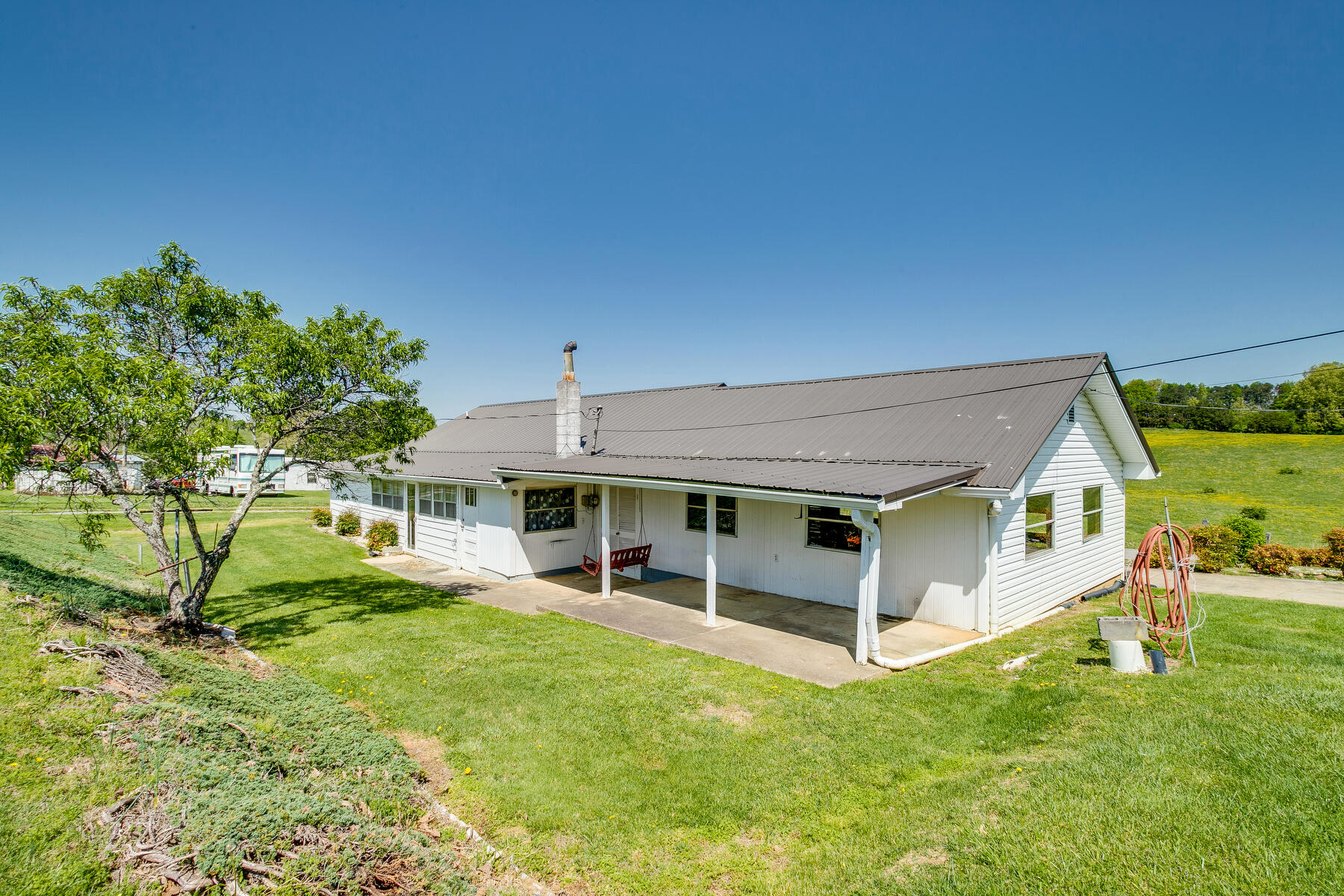 122 Flag Branch Road Greeneville, TN 37743 - Photo 30 of 32 035