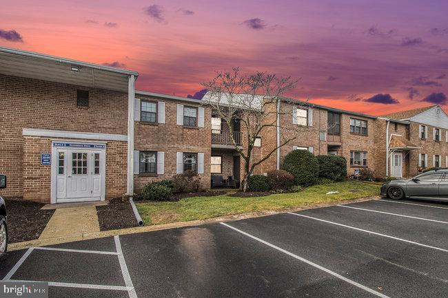 131 Riversedge Drive, Unit CONDO 131 Norristown, PA 19403 - Photo 1 of 20 Gallery Image 1