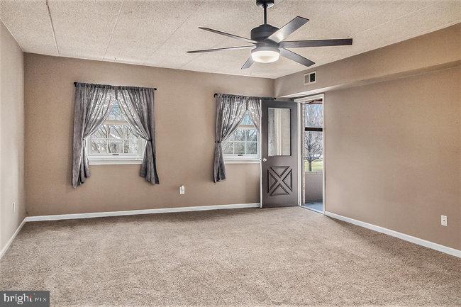 131 Riversedge Drive, Unit CONDO 131 Norristown, PA 19403 - Photo 11 of 20 Gallery Image 11