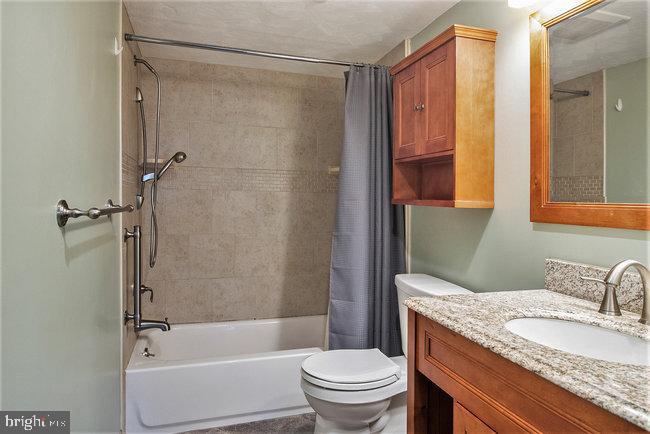 131 Riversedge Drive, Unit CONDO 131 Norristown, PA 19403 - Photo 16 of 20 Gallery Image 16