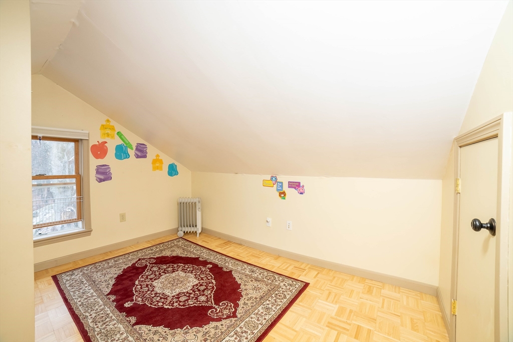 2 Mystic Street Worcester, MA 01607 - Photo 24 of 42 a view of an entryway