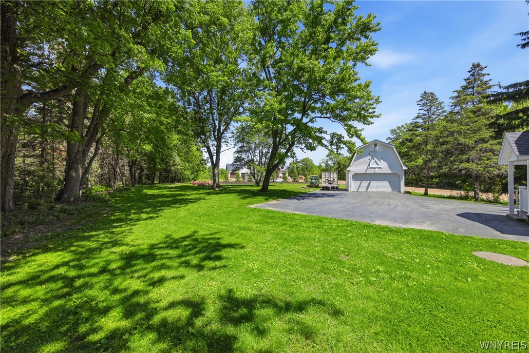 4441 Tonawanda Creek Road Pendleton, NY 14120 - Photo 4 of 50