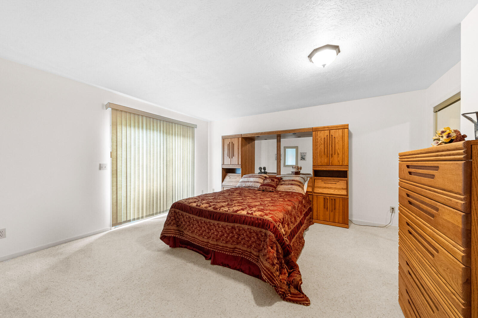 19976 Highway 60 Three Rivers, MI 49093 - Photo 15 of 65 19976 Main House (36 of 47)