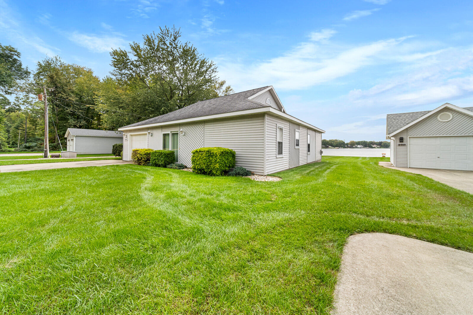19976 Highway 60 Three Rivers, MI 49093 - Photo 24 of 65 19976 Main House (47 of 47)