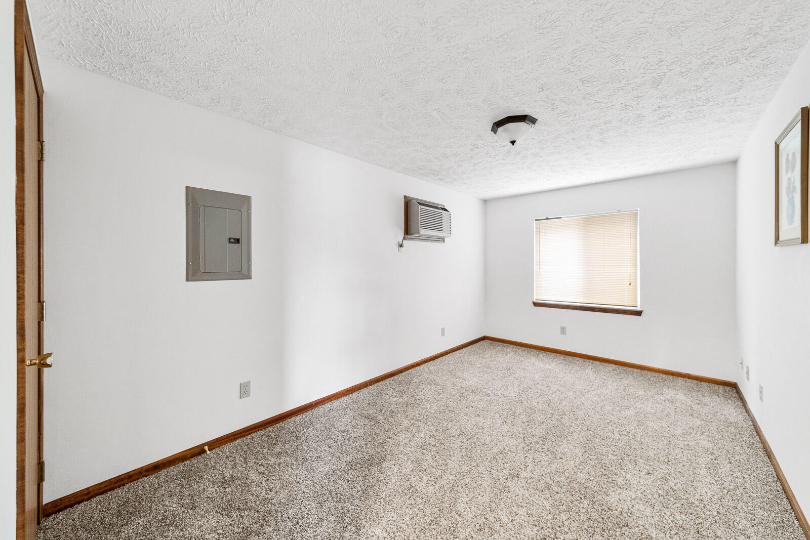 19976 Highway 60 Three Rivers, MI 49093 - Photo 37 of 65 19980 North House (6 of 18)